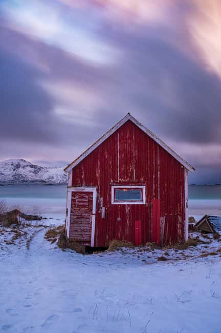 Svolvær: Reine, Hamnøy, Sakrisøy: Photographer’s Dream Tour - Flakstadøya: the first photo stop