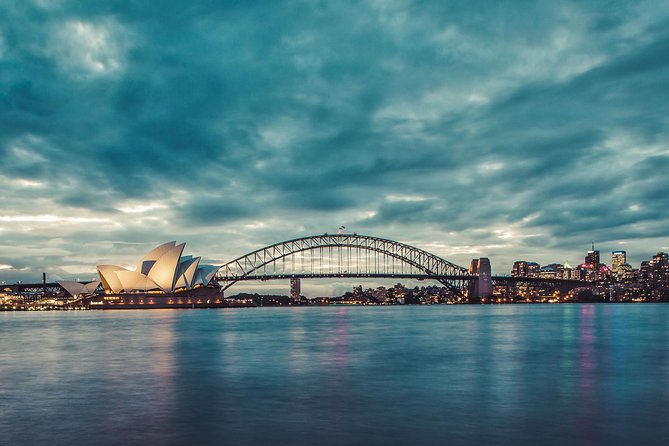 Sydney Photography Course in the Historic Rocks Area - What You Learn With Your Own Camera