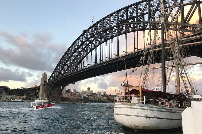 Sydney Photography Course in the Historic Rocks Area - Harbour Bridge and Opera House Viewpoints