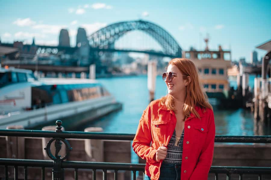Sydney: Private Photoshoot outside the Opera House - Finding better angles around the famous building