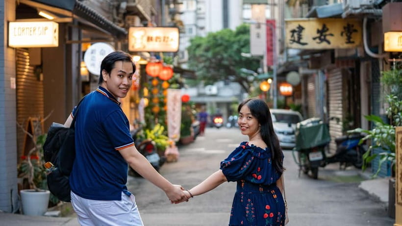 Taiwan Taipei: Quick Photoshoot with Taiwan Photographer - Price, group size, and overall value
