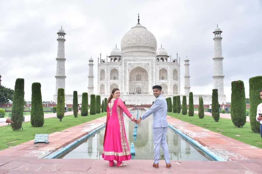 Taj Mahal Professional Photography or Guide Sunrise Tour - Lunch and Your Printed Photos