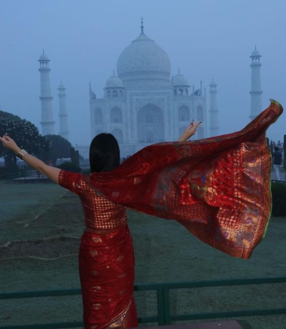 Taj Mahal with Professional Photoshoot - Timing, comfort, and practical details