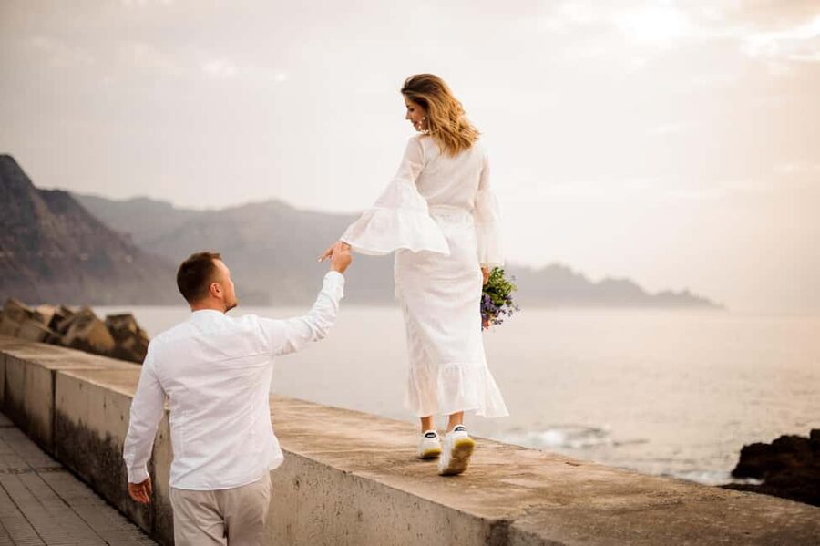 Tenerife: Private Holiday Photoshoot - Price, group size, and real value