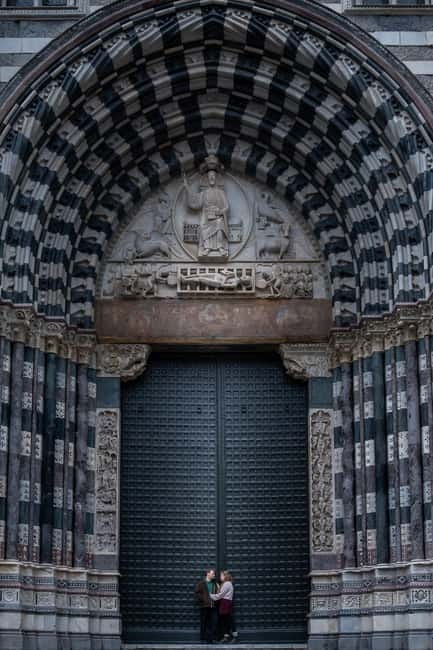 Things to do in Genoa: Private Photoshoot & Walking Tour - Should you book the Genoa photoshoot?