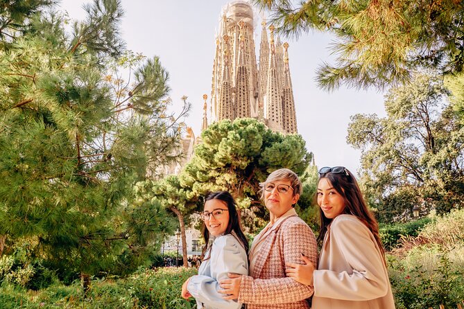 Timeless Barcelona: Your Personal Photoshoot - Should you book Timeless Barcelona: Your Personal Photoshoot?
