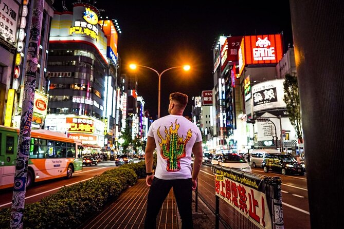 Tokyo by Night Photography Tour (Private Option Available) - Kabukicho after dark
