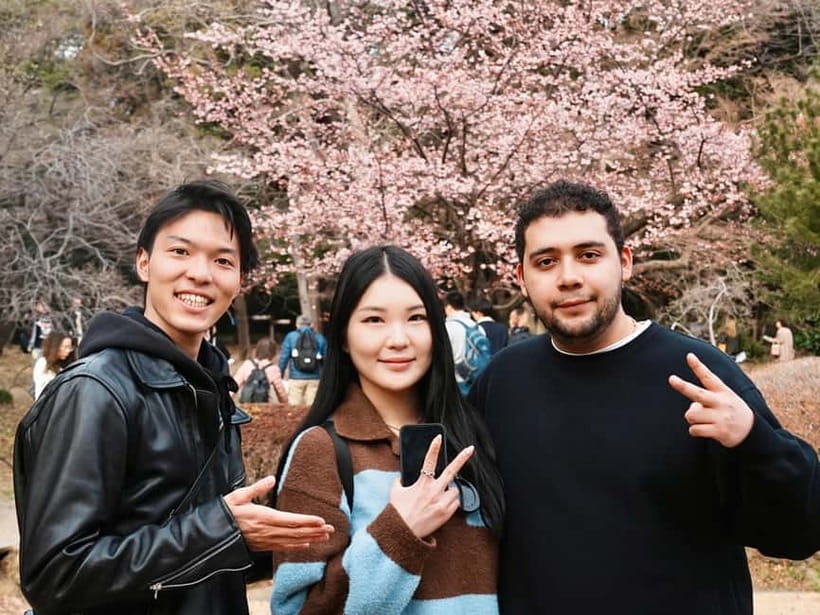 Tokyo: Customized Private Historical Guided Photoshoot Tour - Optional tickets and extra costs