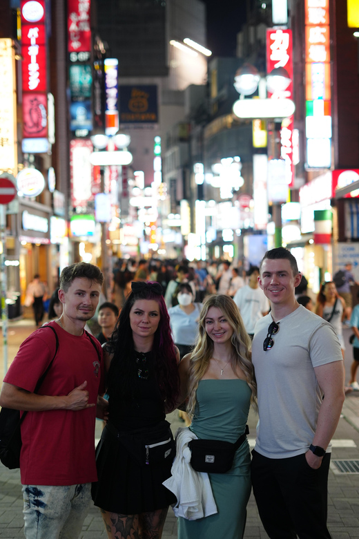 Tokyo: Customized Private Historical Guided Photoshoot Tour - Who should book this Tokyo photoshoot?