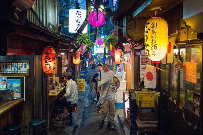 Tokyo Cyberpunk Street Photo Tour - Kabukicho: Neon, Traffic, and Moving Subjects
