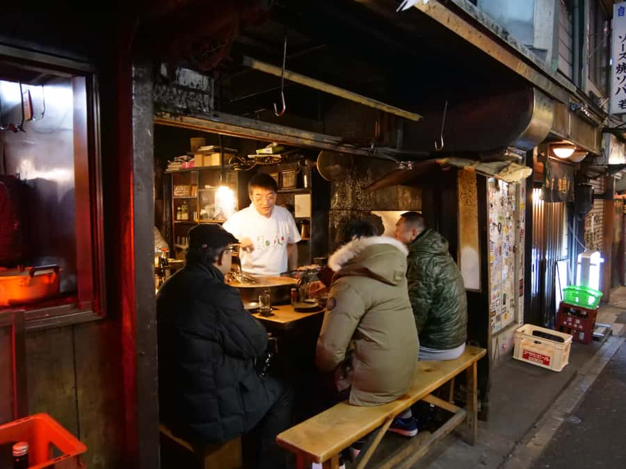 Tokyo: Evening Photography Tour - Your choice between Shibuya Crossing and a panoramic view