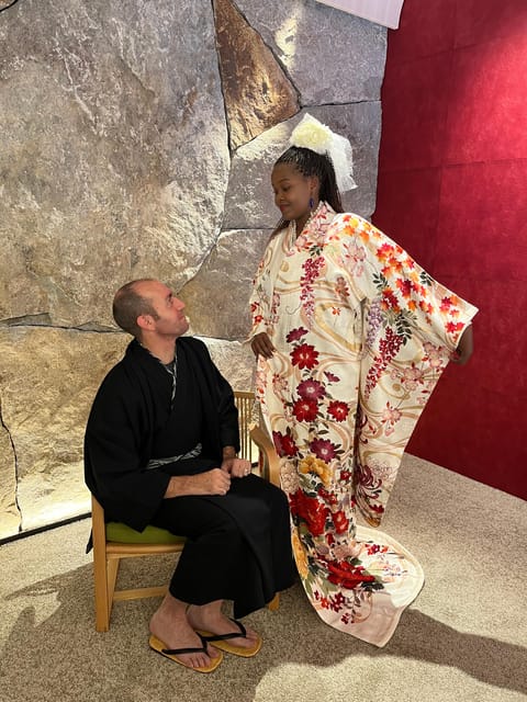 Tokyo: Kimono Photoshoot at Ginza - A polished kimono moment in Ginza