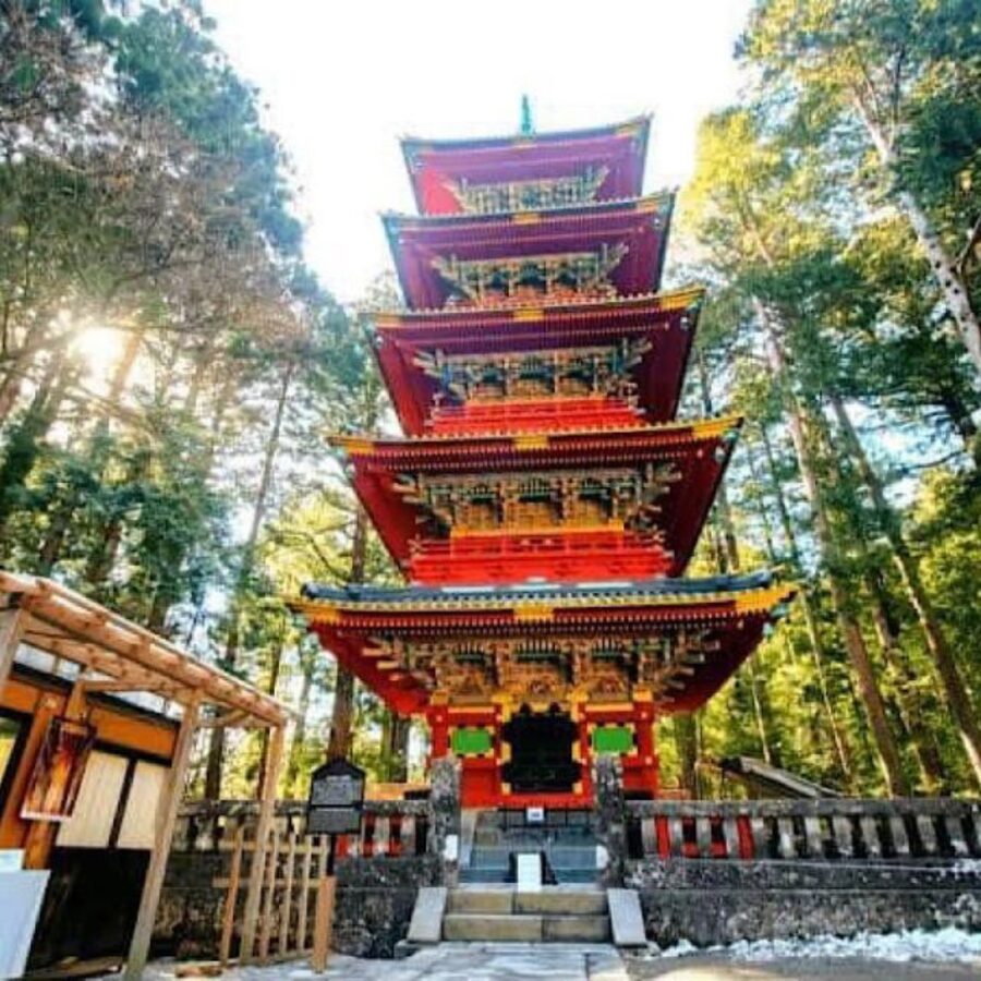 Tokyo: Private Nikko World Heritage Instagramable Day Tour - Lake Chuzenji offers a slower hour