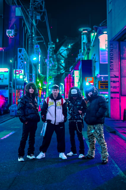 Tokyo Private photo tour with Nightstreet Neon photographer - Daytime parks, city scenes, and seasonal photos