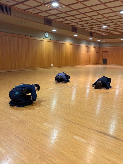 Tokyo: Samurai Experience | Kendo Lesson & Free Photos - Starting with kendo history, etiquette, and the rules