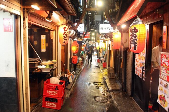 Tour with Pro Tokyo Photographer and take Edgy Unique Portraits - Why This Tokyo Portrait Session Is Different