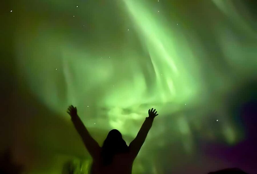 Tromsø: Northern Lights Bus Tour with Free Photography - Stop one: testing the first clear patch