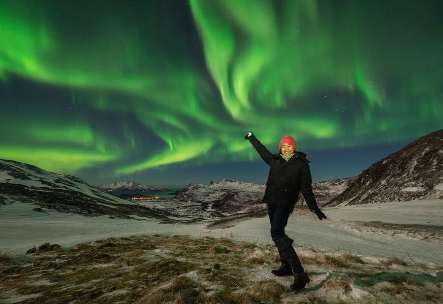Tromsø: Northern Lights Photography Tour - Photography help for beginners and serious camera users