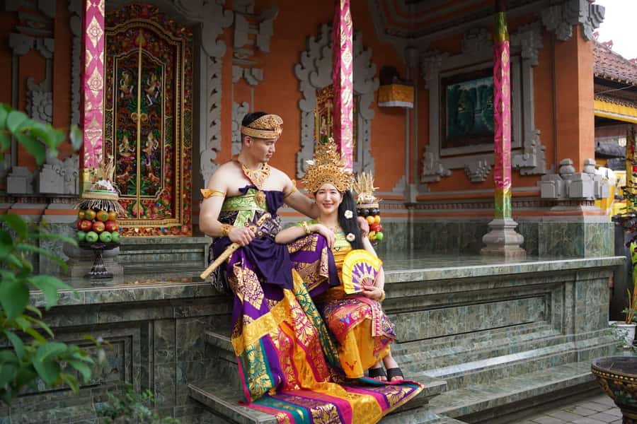 Ubud: Balinese Costume Photoshoot with Make Up - What the Ubud costume photoshoot actually feels like