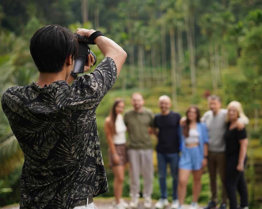 Ubud: Private Tour with Professional Photographer - Tegallalang Rice Terrace: your first major photo stop