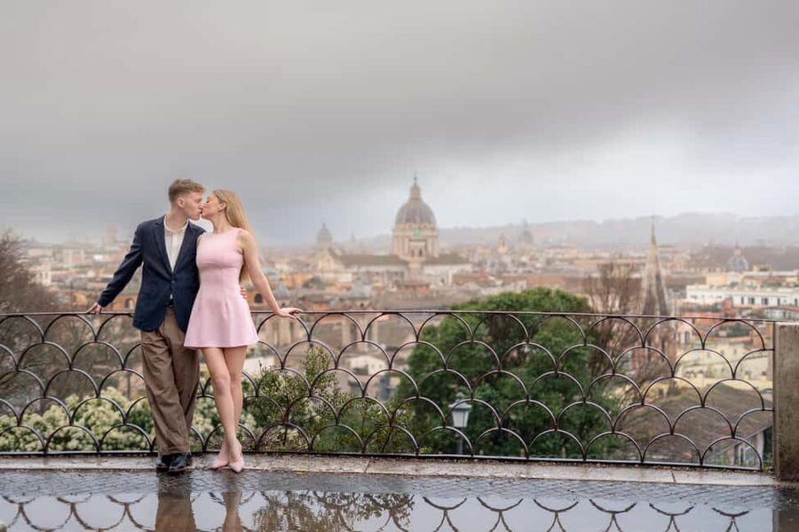 Unforgettable Wedding Photoshoot in Rome - Finishing near Giardinetto del Monte Oppio