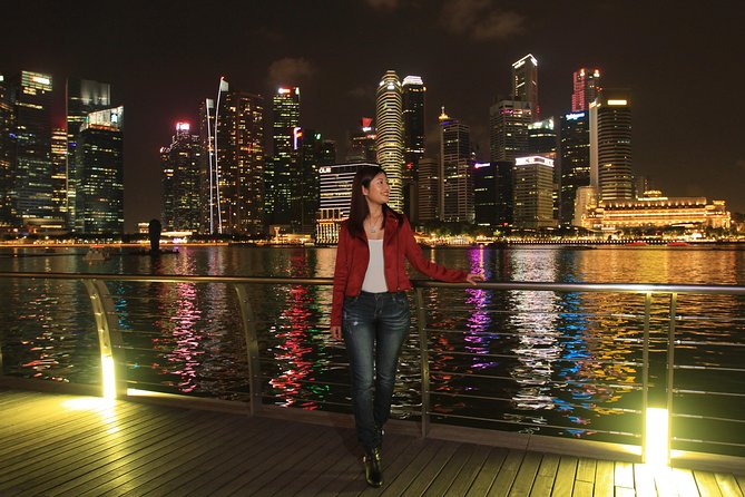 Vacation Photographer in Singapore - Meeting at Louis Vuitton beside Marina Bay