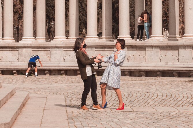 Vacation photographer. Madrid Photo Shoot. Take home more than just a selfie! - Gran Vía for Madrid energy and city scale
