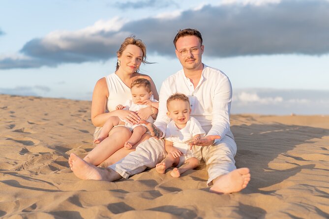 Vacation Photoshoot in Maspalomas - 100 HD photos - Posed portraits for variety