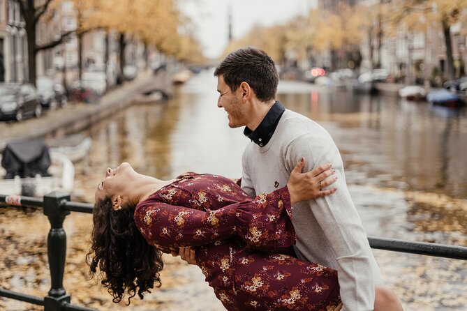 Vacation Photoshoot & Tour in Amsterdam - Weather, timing, and the practical details