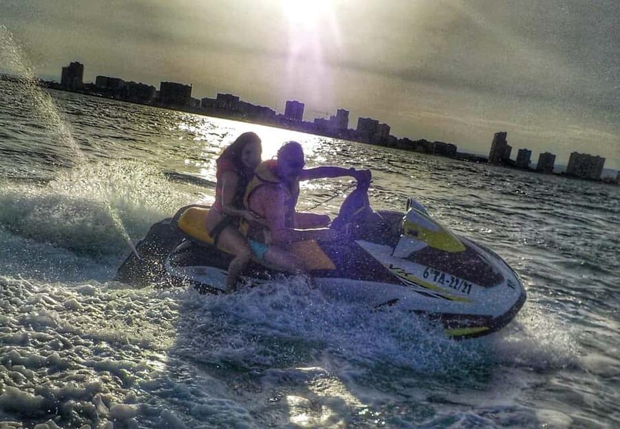Valencia: Pobla de Farnals Jet Ski Rental, Photos, and Beach - Cala Blava Beach Club and pool timing