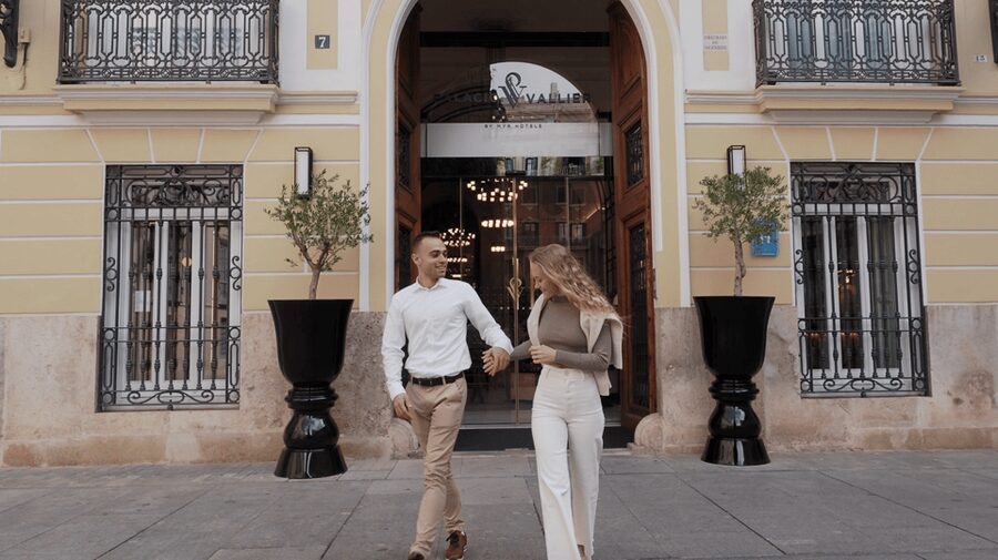 Valencia: Private photo shooting with pro photographer - Key points to know before booking