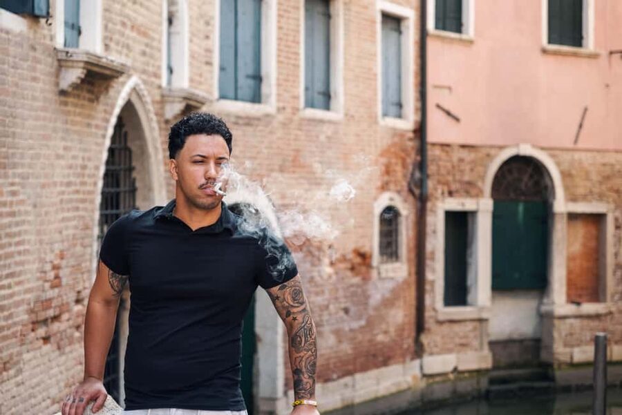 Venice: Exclusive Photoshoot in Hidden Locations - More than a landmark backdrop