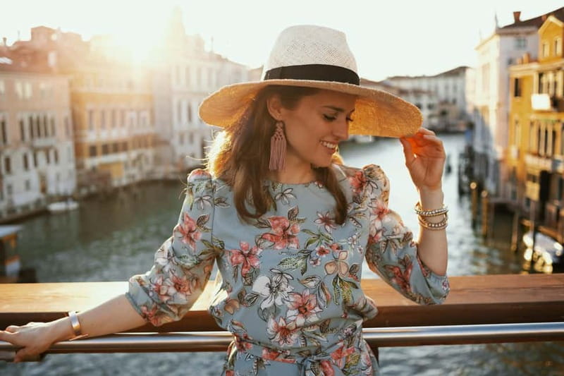 Venice: Photoshoot at The Grand Canal & Rialto Bridge - Why a Venice Photoshoot Works So Well