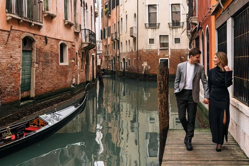 Venice private photo shoot with a local photographer! - What the 30-minute, one-hour, and 90-minute options mean
