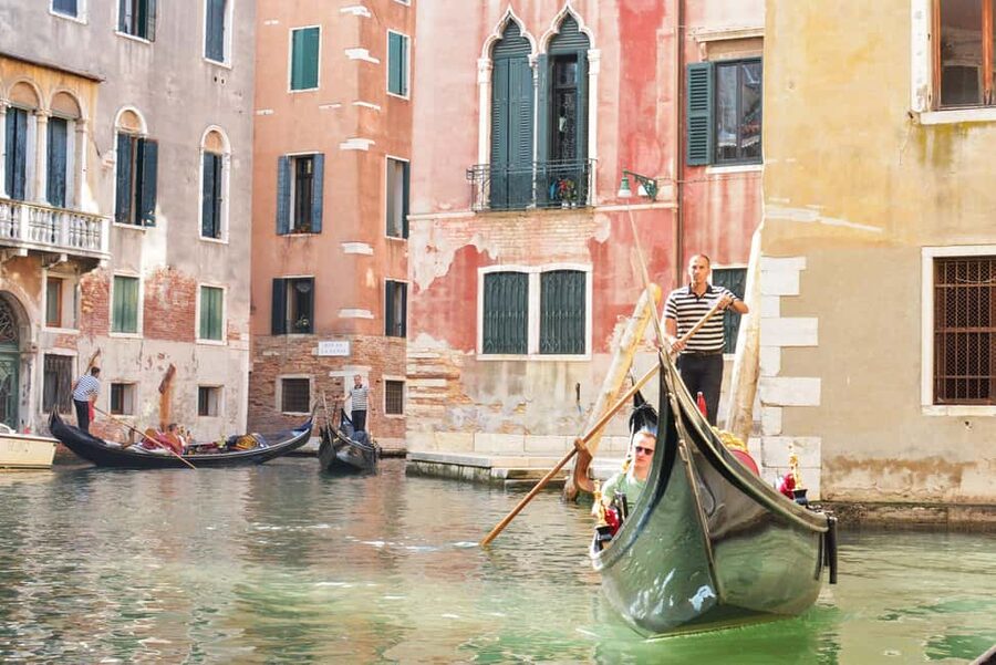 Venice: St Mark’s, Rialto & Instagrammable Gems Walking Tour - Key points at a glance