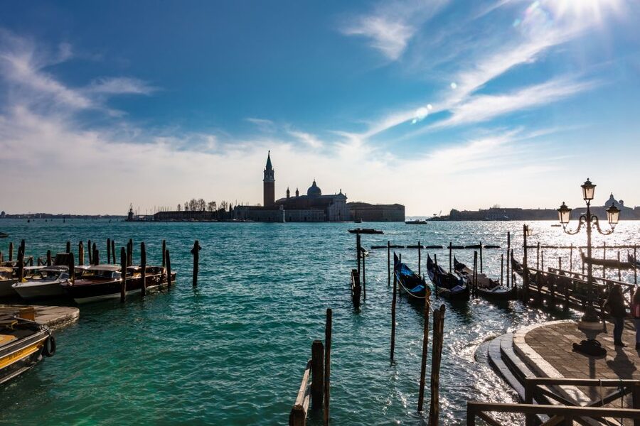 Venice: St Mark’s, Rialto & Instagrammable Gems Walking Tour - Scuola Grande di San Marco and Marco Polo’s House