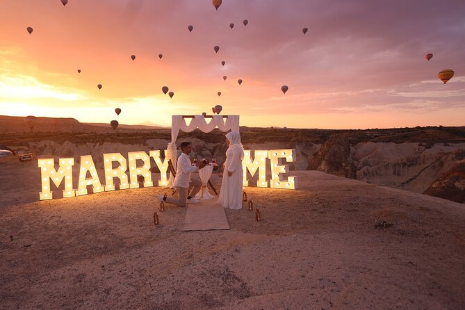 Wedding Proposal and Photoshoot with Hot Air Balloons - Ortahisar and the Cappadocia backdrop