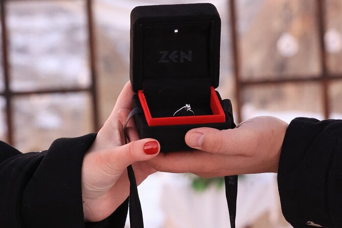 Wedding Proposal and Photoshoot with Hot Air Balloons - Who will enjoy this experience most