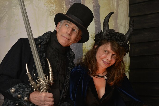 Witch Costume Photo Shoot - Olde Salem Village theatrical set - Key details before you book