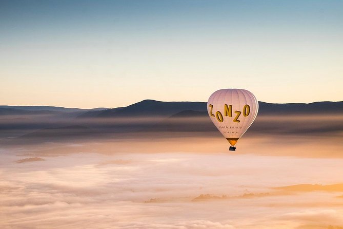 Yarra Valley Sunrise Balloon Flight with GoPro Photos - Landing, pack-down, and the Balgownie breakfast